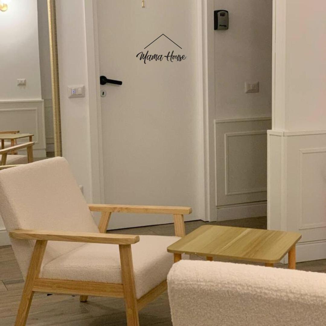 Mama House Hotel Milan Bagian luar foto